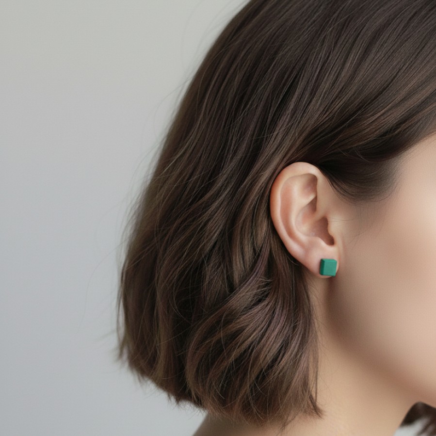 017 | Žali kvadratiniai auskarai