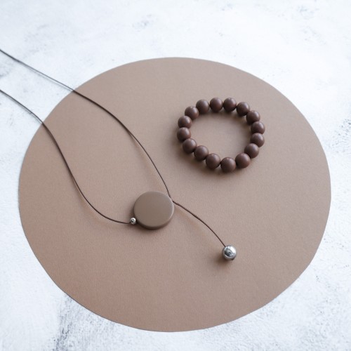 030 | Necklace and bracelet