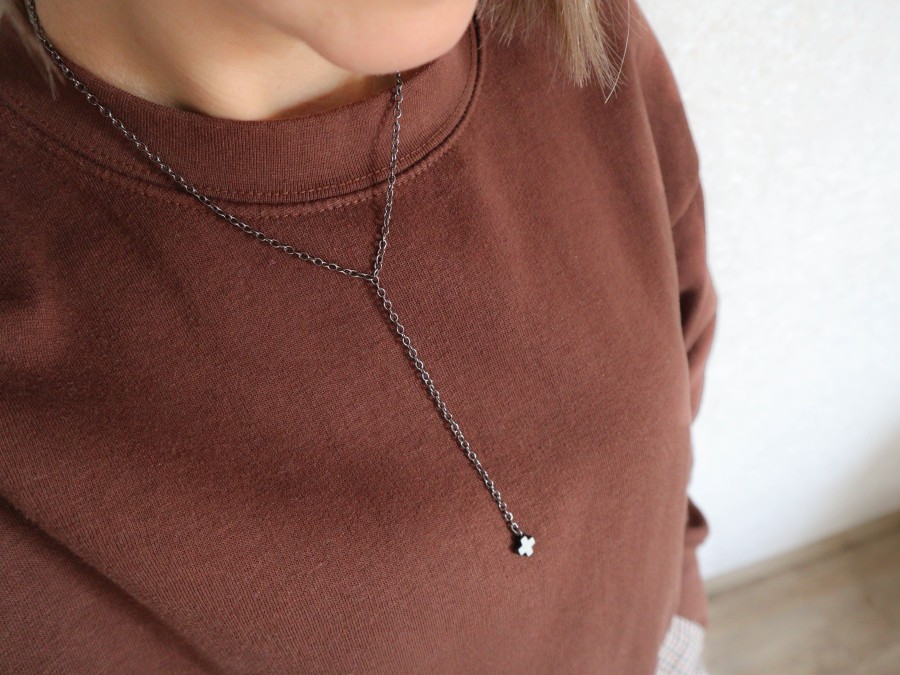 210 | Pilkas pliuso vėrinys