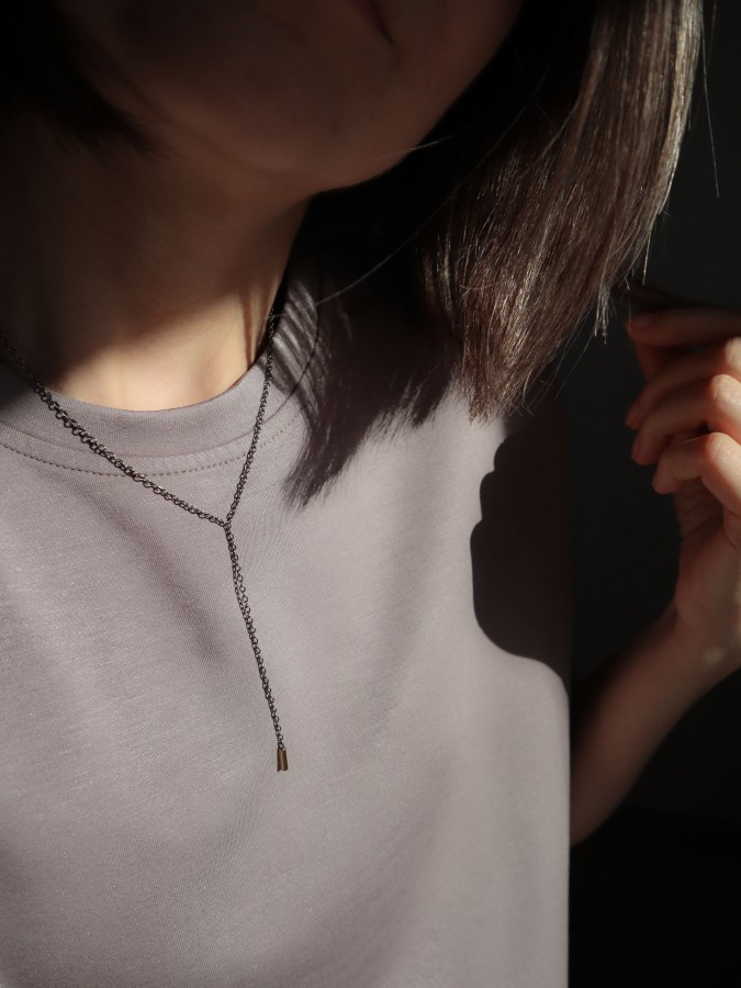 305 | Minimalistinė juodinta grandinėlė