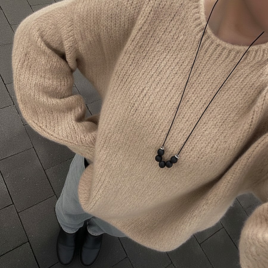 324 | Juodas vėrinys SILVERSTONE